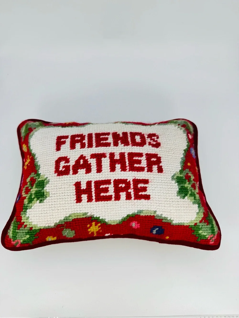 Needlepoint Christmas Holiday Throw Pillow 8